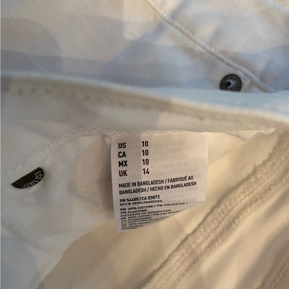 American eagle white stretch shorts - Picture 4 of 6